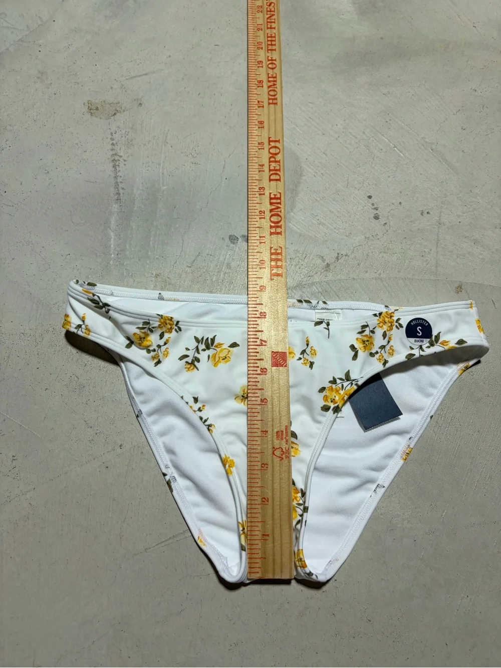 Hollister NWT Floral Print Bikini Bottoms White/Yellow small
